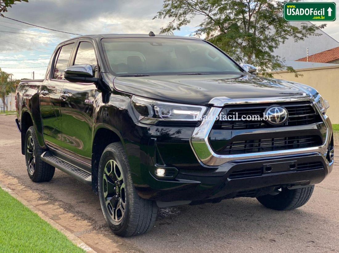 Veículo à venda TOYOTA Hilux SRX CD 4x4 TDI Diesel Automático 2023/