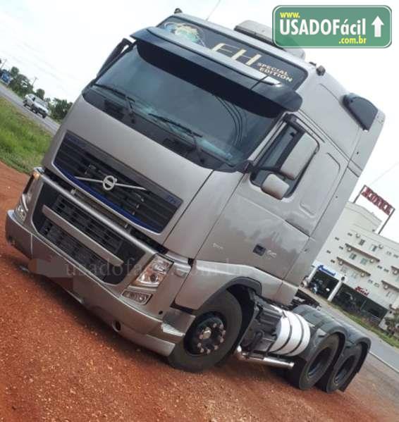 Caminhao Volvo FMX 500 Caçamba basculante usado à venda