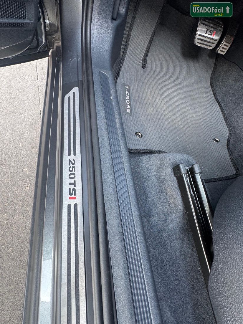 Volkswagen T-Cross Highline 250 TSI 1.4 Automático Flex 2023/2024 — foto 18 de 20