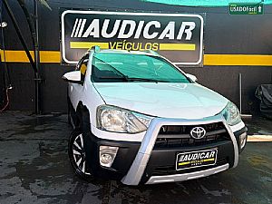 Toyota Etios Hatch Cross 1.5 Mecânico Flex