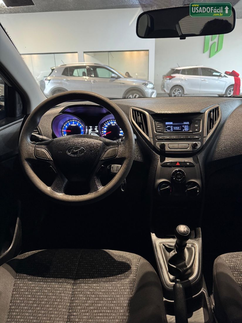 Hyundai HB20 Hatch Comfort 1.0 Flex 2017/2018 — foto 8 de 18