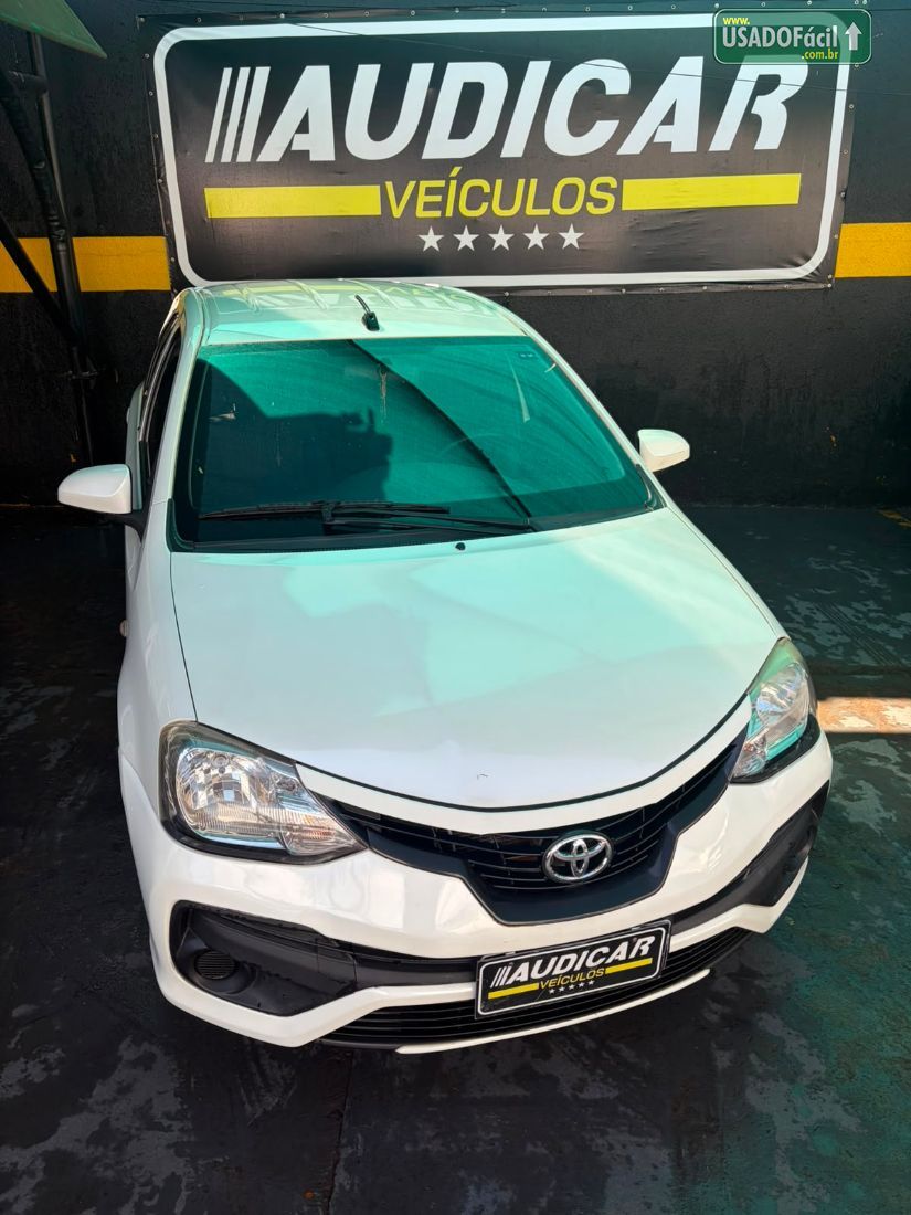 Toyota Etios Hatch X 1.3 Mecânico Flex 2017/2018 — foto 2 de 14