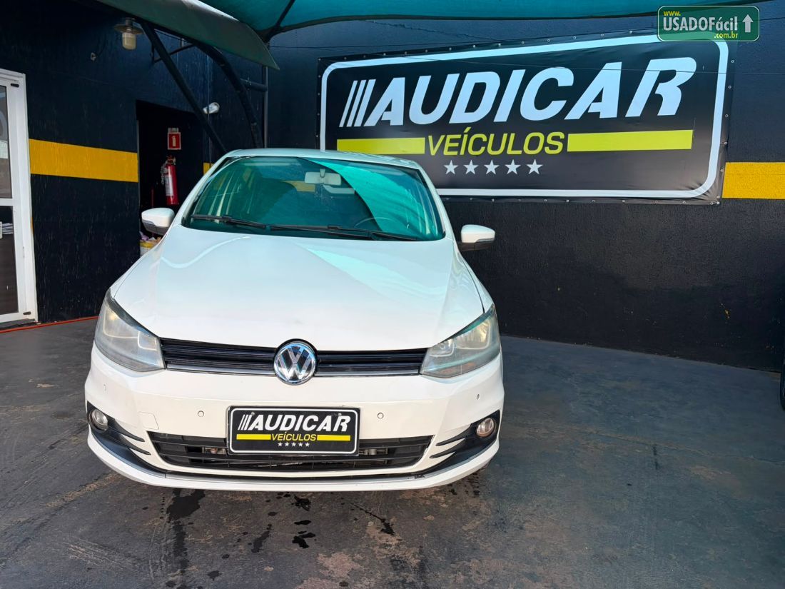 Volkswagen Fox Comfortline 1.0 4P Flex 2015/2015 — foto 5 de 16