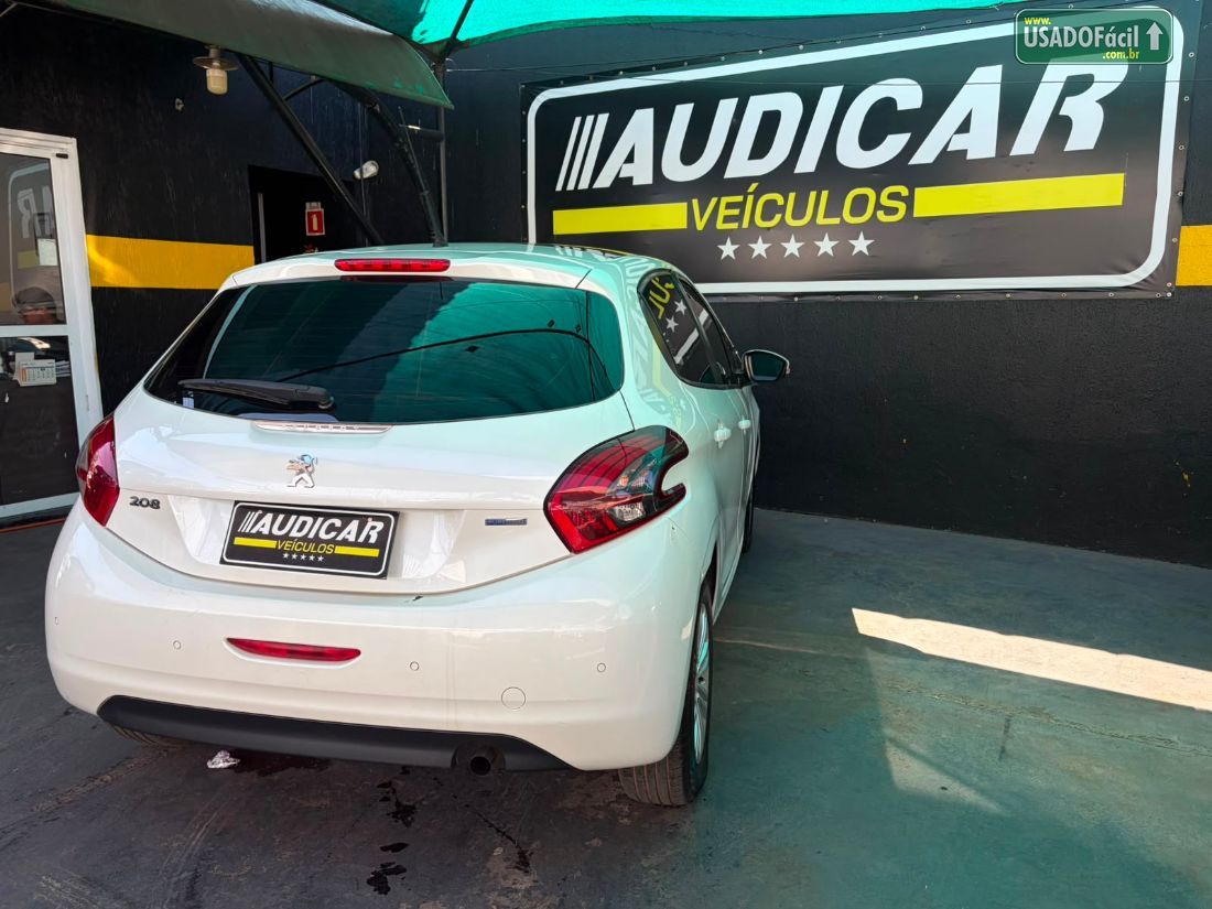 Peugeot Peugeot 208 Allure 1.2 Flex 2016/2017 — foto 7 de 15