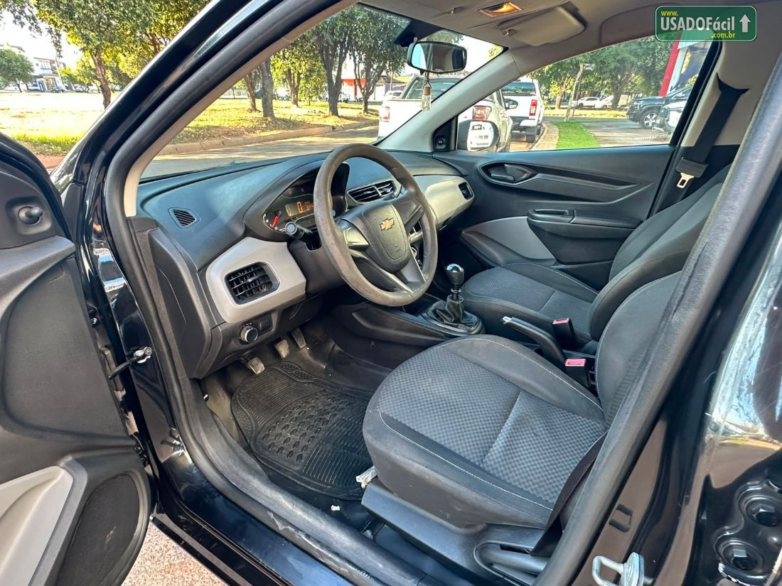 CHEVROLET/GM Onix Joy Hatch 1.0 Mecânico Flex 2019/2019 — foto 6 de 17