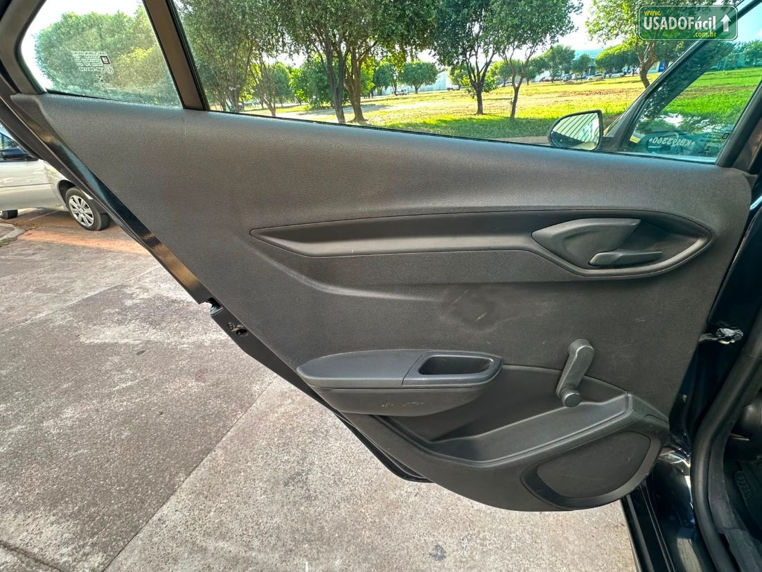 CHEVROLET/GM Onix Joy Hatch 1.0 Mecânico Flex 2019/2019 — foto 9 de 17