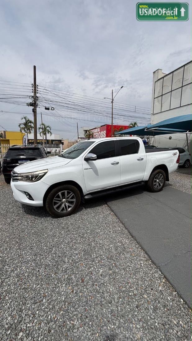 TOYOTA Hilux SRX CD 2.8 Automático Diesel 2016/2017 — foto 10 de 11