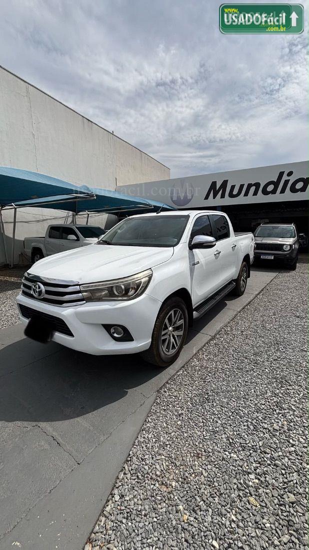 TOYOTA Hilux SRX CD 2.8 Automático Diesel 2016/2017 — foto 3 de 11
