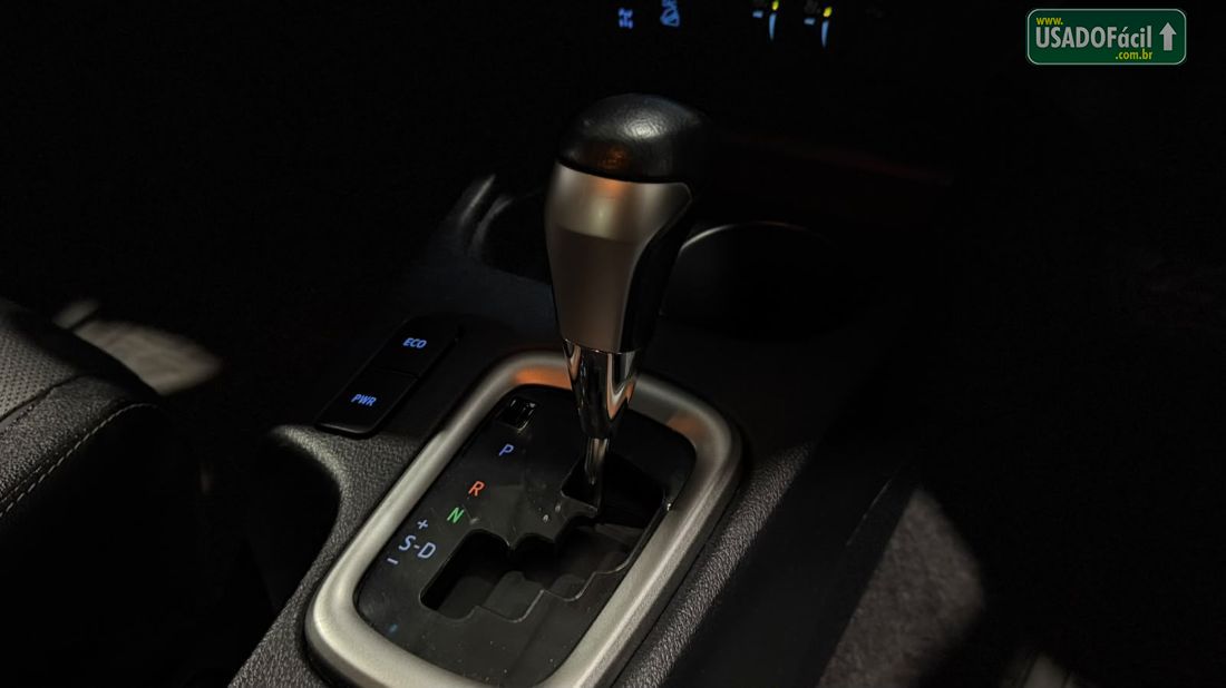 Toyota Hilux SRX CD 2.8 4x4 TDI Automático Diesel 2021/2022 — foto 8 de 14