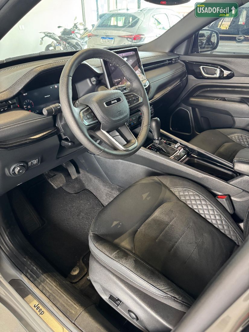 Jeep Compass Black Hurricane 2.0 4x4 Turbo Automático 2024/2025 — foto 13 de 27
