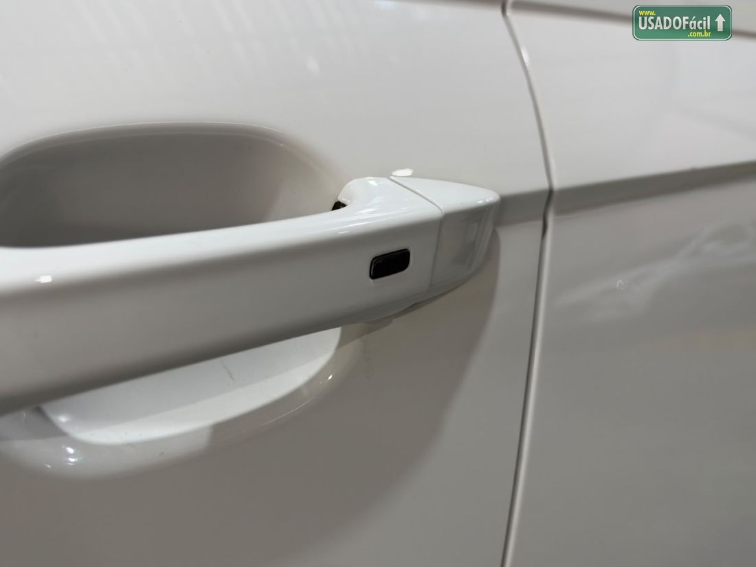 Volkswagen Polo Comfortline 1.0 TSI Automático Flex 2024/2025 — foto 4 de 13